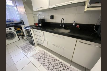 Apartamento à venda com 62m², 2 quartos e 1 vagaCozinha
