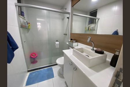 Apartamento à venda com 62m², 2 quartos e 1 vagaBanheiro 2