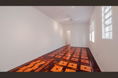 Apartamento à venda com 81m², 2 quartos e sem vaga Apartamento à venda com 81m², 2 quartos e sem vagaSala