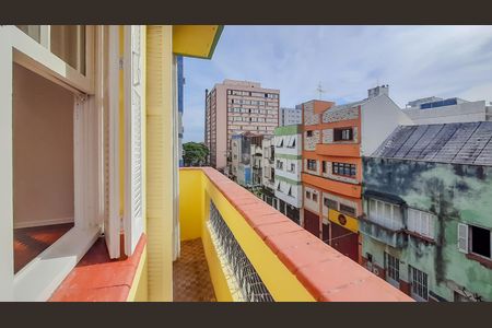 Apartamento à venda com 81m², 2 quartos e sem vaga Apartamento à venda com 81m², 2 quartos e sem vagaQuarto 1 - Varanda