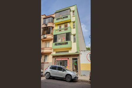 Apartamento à venda com 81m², 2 quartos e sem vaga Apartamento à venda com 81m², 2 quartos e sem vagaFachada