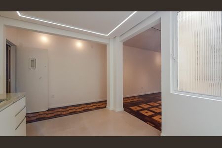 Apartamento à venda com 81m², 2 quartos e sem vaga Apartamento à venda com 81m², 2 quartos e sem vagaCozinha