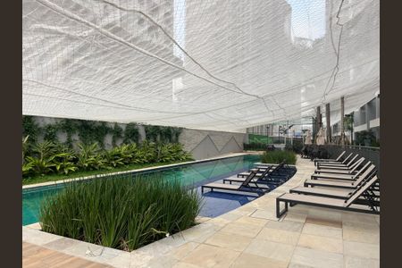 Apartamento à venda com 40m², 2 quartos e sem vagaÁrea comum - Piscina