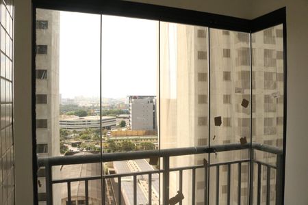 Apartamento à venda com 40m², 2 quartos e sem vagaVaranda