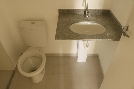 Apartamento à venda com 40m², 2 quartos e sem vagaBanheiro