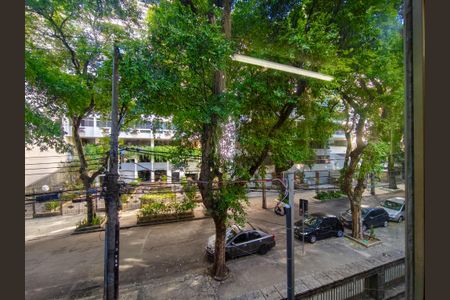 Casa para alugar com 506m², 10 quartos e 4 vagasVista do Quarto 3