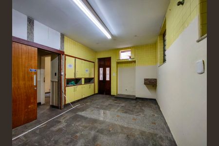 Casa para alugar com 506m², 10 quartos e 4 vagasCozinha