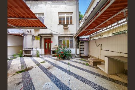 Casa para alugar com 506m², 10 quartos e 4 vagasVista da Sala