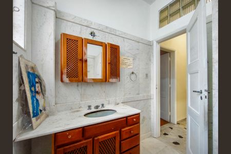 Casa para alugar com 506m², 10 quartos e 4 vagasBanheiro 7