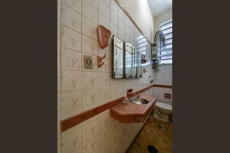 Casa para alugar com 506m², 10 quartos e 4 vagasBanheiro 3