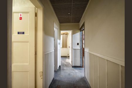 Casa para alugar com 506m², 10 quartos e 4 vagasCorredor