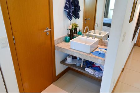 Apartamento para alugar com 36m², 1 quarto e sem vaga Apartamento para alugar com 36m², 1 quarto e sem vagaBanheiro