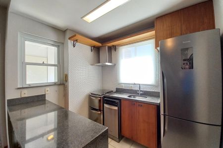Apartamento para alugar com 110m², 2 quartos e 2 vagas Apartamento para alugar com 110m², 2 quartos e 2 vagasCozinha