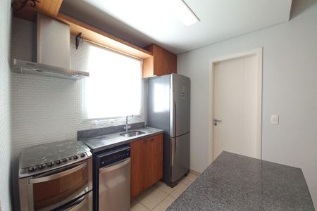 Apartamento para alugar com 110m², 2 quartos e 2 vagas Apartamento para alugar com 110m², 2 quartos e 2 vagasCozinha