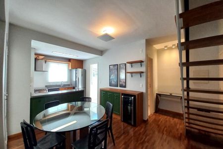 Apartamento para alugar com 110m², 2 quartos e 2 vagas Apartamento para alugar com 110m², 2 quartos e 2 vagasSala de Jantar