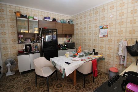 Casa à venda com 294m², 4 quartos e 4 vagasCozinha 2