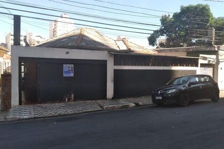 Casa à venda com 280m², 3 quartos e 2 vagasFachada