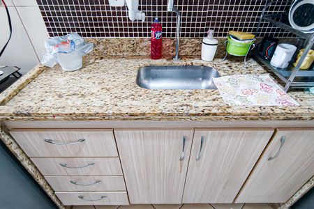 Apartamento à venda com 65m², 2 quartos e 1 vagaCozinha e Área de Serviço