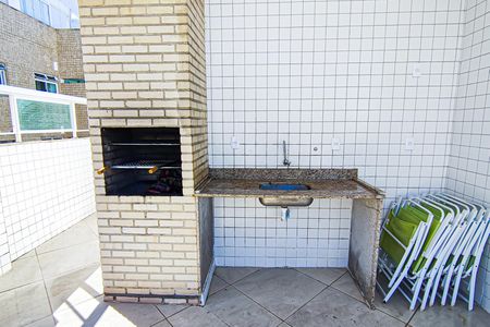 Apartamento à venda com 65m², 2 quartos e 1 vagaÁrea comum