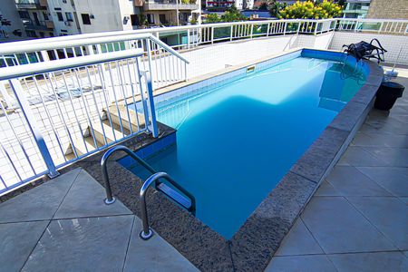 Apartamento à venda com 65m², 2 quartos e 1 vagaÁrea comum