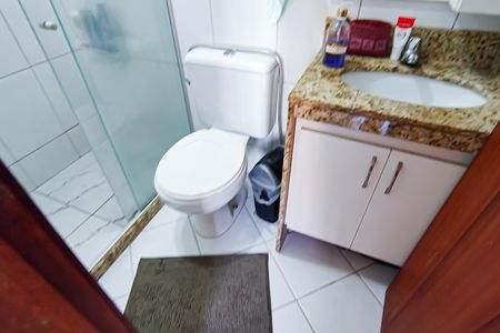 Apartamento à venda com 65m², 2 quartos e 1 vagaBanheiro Social