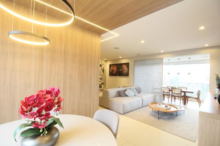 Apartamento à venda com 138m², 3 quartos e 2 vagasSala