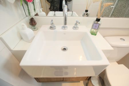 Apartamento à venda com 138m², 3 quartos e 2 vagasBanheiro da Suíte 1