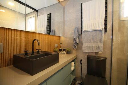 Apartamento à venda com 138m², 3 quartos e 2 vagasBanheiro da Suíte 3