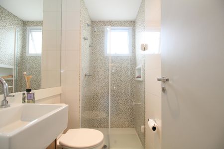 Apartamento à venda com 138m², 3 quartos e 2 vagasBanheiro da Suíte 1