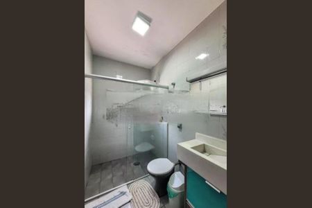 Casa à venda com 140m², 3 quartos e 2 vagas