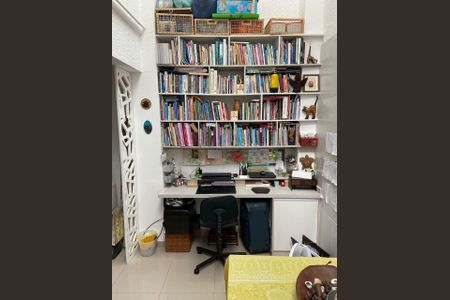 Casa à venda com 133m², 3 quartos e 2 vagas