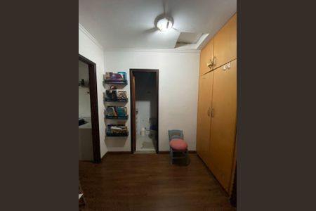 Casa à venda com 133m², 3 quartos e 2 vagas