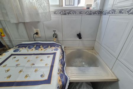 Apartamento à venda com 60m², 2 quartos e 1 vagaÁrea de Serviço