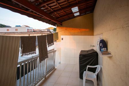 Casa à venda com 155m², 2 quartos e 2 vagasÁrea de Serviço