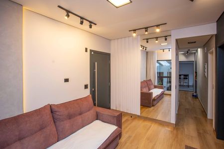 Casa à venda com 155m², 2 quartos e 2 vagasSala