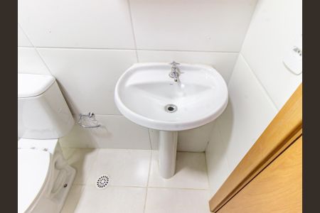 Apartamento para alugar com 42m², 1 quarto e sem vaga Apartamento para alugar com 42m², 1 quarto e sem vagaBanheiro