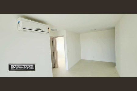 Apartamento à venda com 68m², 2 quartos e 1 vaga