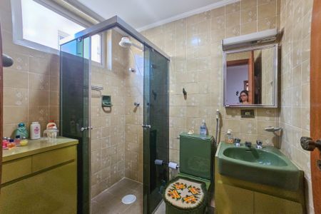 Apartamento para alugar com 139m², 3 quartos e 1 vaga Apartamento para alugar com 139m², 3 quartos e 1 vagaBanheiro da Suíte