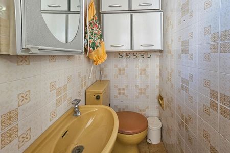 Apartamento para alugar com 139m², 3 quartos e 1 vaga Apartamento para alugar com 139m², 3 quartos e 1 vagaBanheiro de Serviço