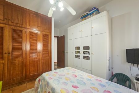 Apartamento para alugar com 139m², 3 quartos e 1 vaga Apartamento para alugar com 139m², 3 quartos e 1 vagaQuarto 2