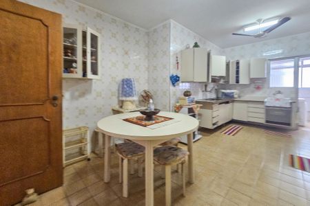 Apartamento para alugar com 139m², 3 quartos e 1 vaga Apartamento para alugar com 139m², 3 quartos e 1 vagaCozinha