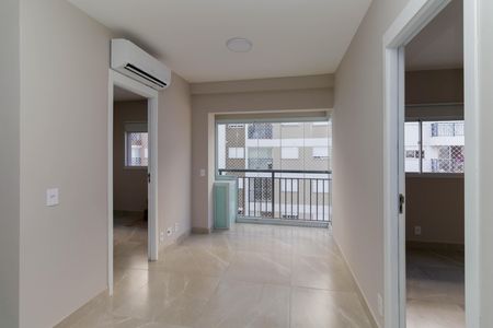 Apartamento para alugar com 38m², 2 quartos e 1 vaga Apartamento para alugar com 38m², 2 quartos e 1 vagaSala