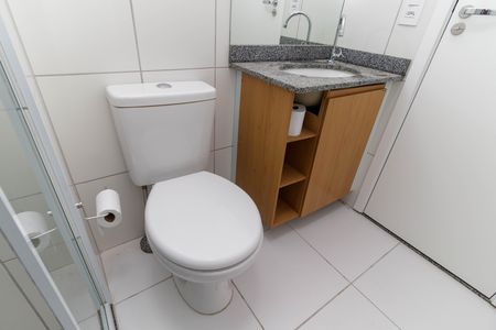 Apartamento para alugar com 38m², 2 quartos e 1 vaga Apartamento para alugar com 38m², 2 quartos e 1 vagaBanheiro