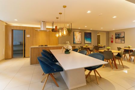 Apartamento para alugar com 38m², 2 quartos e 1 vaga Apartamento para alugar com 38m², 2 quartos e 1 vagaÁrea comum - Salão de festas
