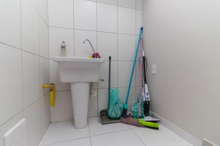 Apartamento para alugar com 38m², 2 quartos e 1 vaga Apartamento para alugar com 38m², 2 quartos e 1 vagaCozinha e Área de Serviço