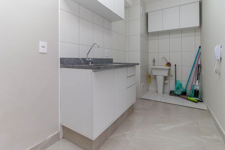 Apartamento para alugar com 38m², 2 quartos e 1 vaga Apartamento para alugar com 38m², 2 quartos e 1 vagaCozinha e Área de Serviço