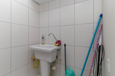 Apartamento para alugar com 38m², 2 quartos e 1 vaga Apartamento para alugar com 38m², 2 quartos e 1 vagaCozinha e Área de Serviço
