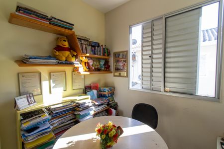 Casa de condomínio à venda com 90m², 3 quartos e 3 vagasQuarto 2