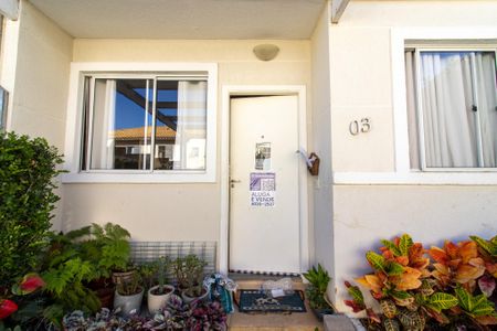 Casa de condomínio à venda com 90m², 3 quartos e 3 vagasFachada