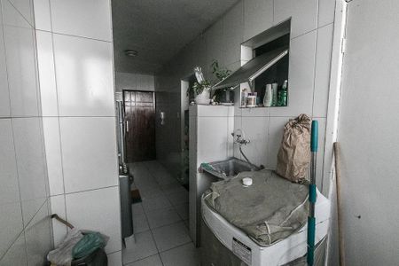 Apartamento para alugar com 60m², 3 quartos e 1 vagaÁrea de Serviço
